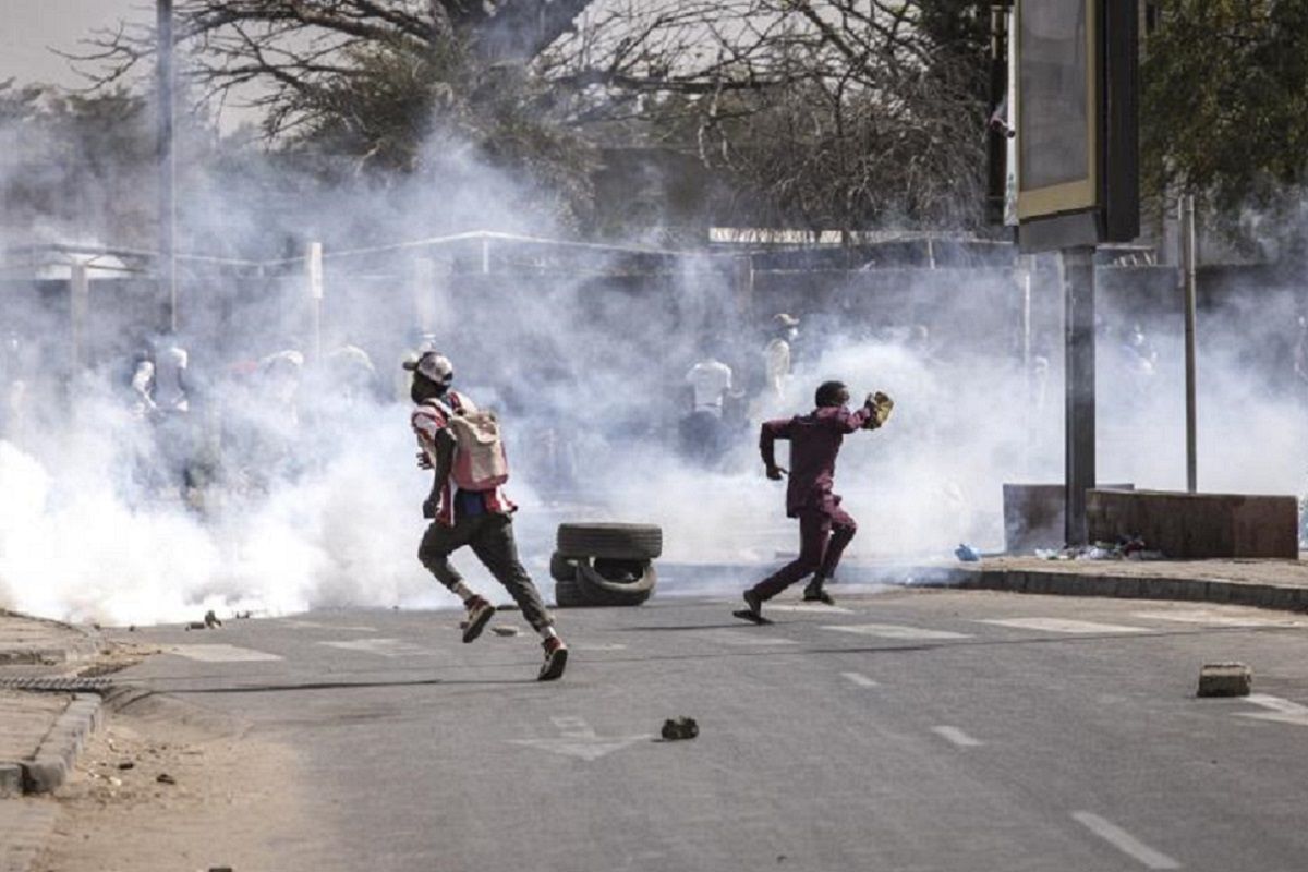 Sénégal - Forte répression des manifestations contre le report des élections