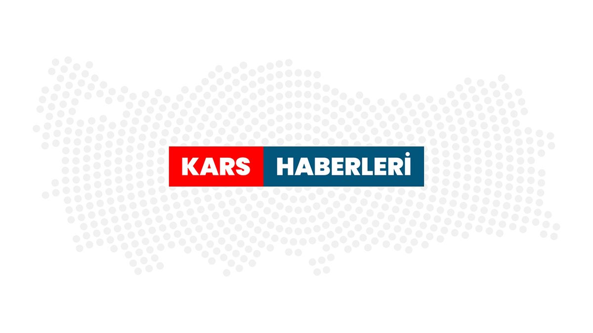 Kars, ören yeri, müze ve buzla kaplı Çıldır Gölü ile fotoğrafçıların uğrak yeri oldu - Kars Haberleri