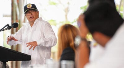 Presidente Petro aboga por Asamblea Nacional Constituyente ante obstáculos en Reforma de Salud