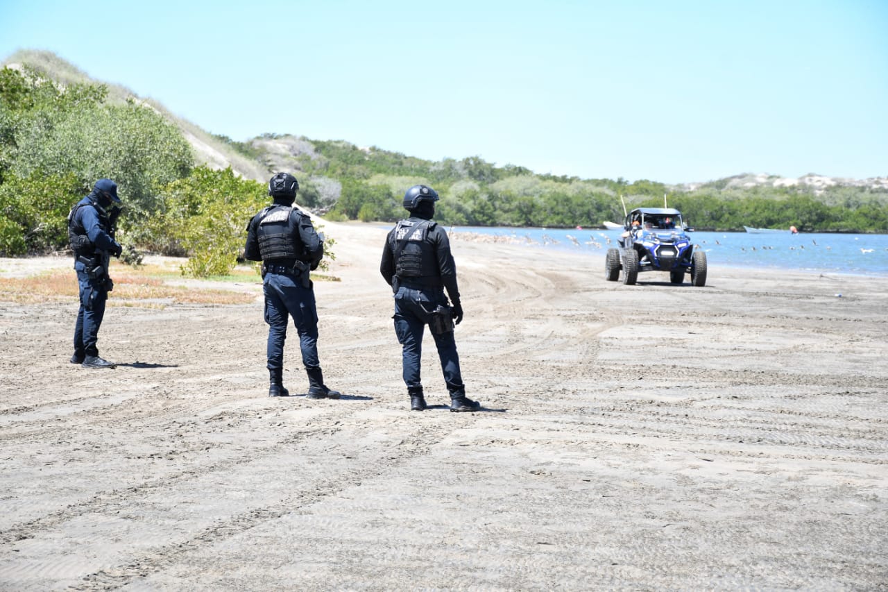 Protección Civil y la DSCyMS recorren las playas de Angostura y concientizan a vacacionistas en tema de prevención de accidentes | Noticiero Altavoz