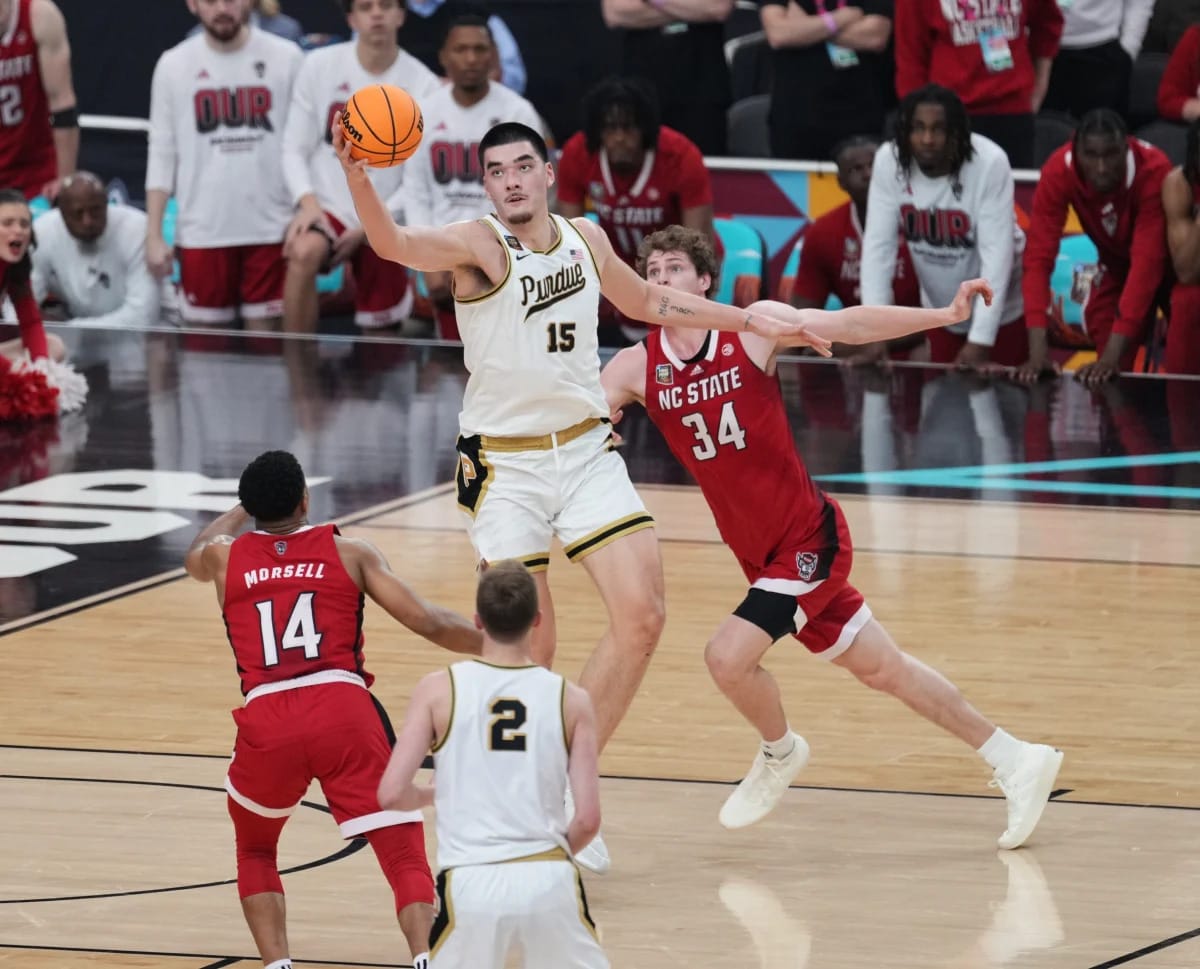 Purdue's Zach Edey embraces 'Zachille O'Neal' nickname, shares 'invaluable' advice from Shaq