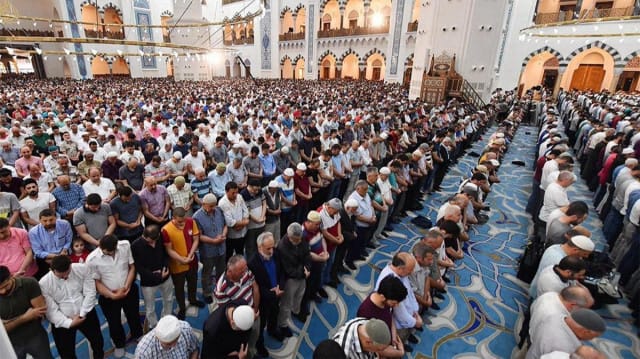 EDİRNE BAYRAM NAMAZI SAATİ 2024: Edirne'de Ramazan Bayramı namazı saat kaçta? 10 Nisan Edirne bayram namazı vakti | Özgün Haberler