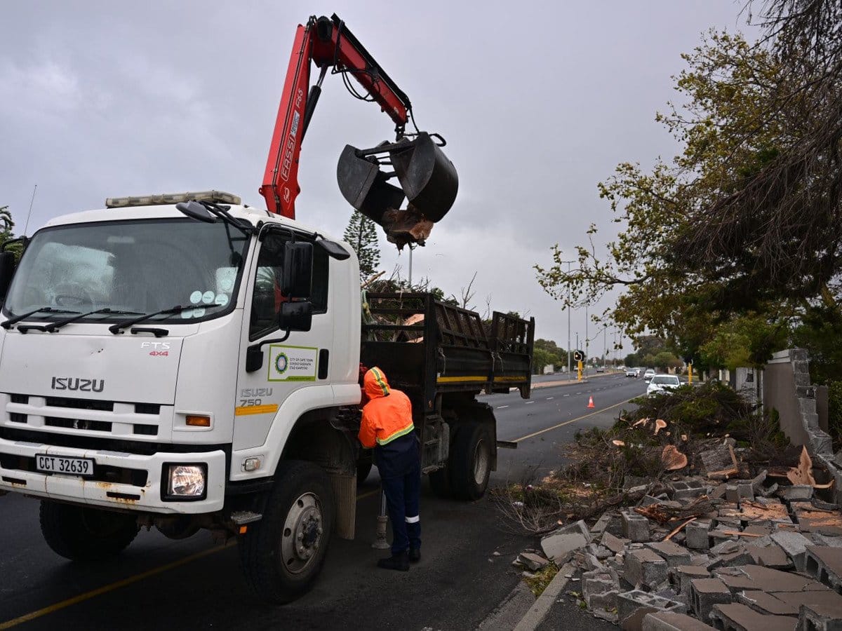 WC residents brace for a second day of high winds, heavy rain