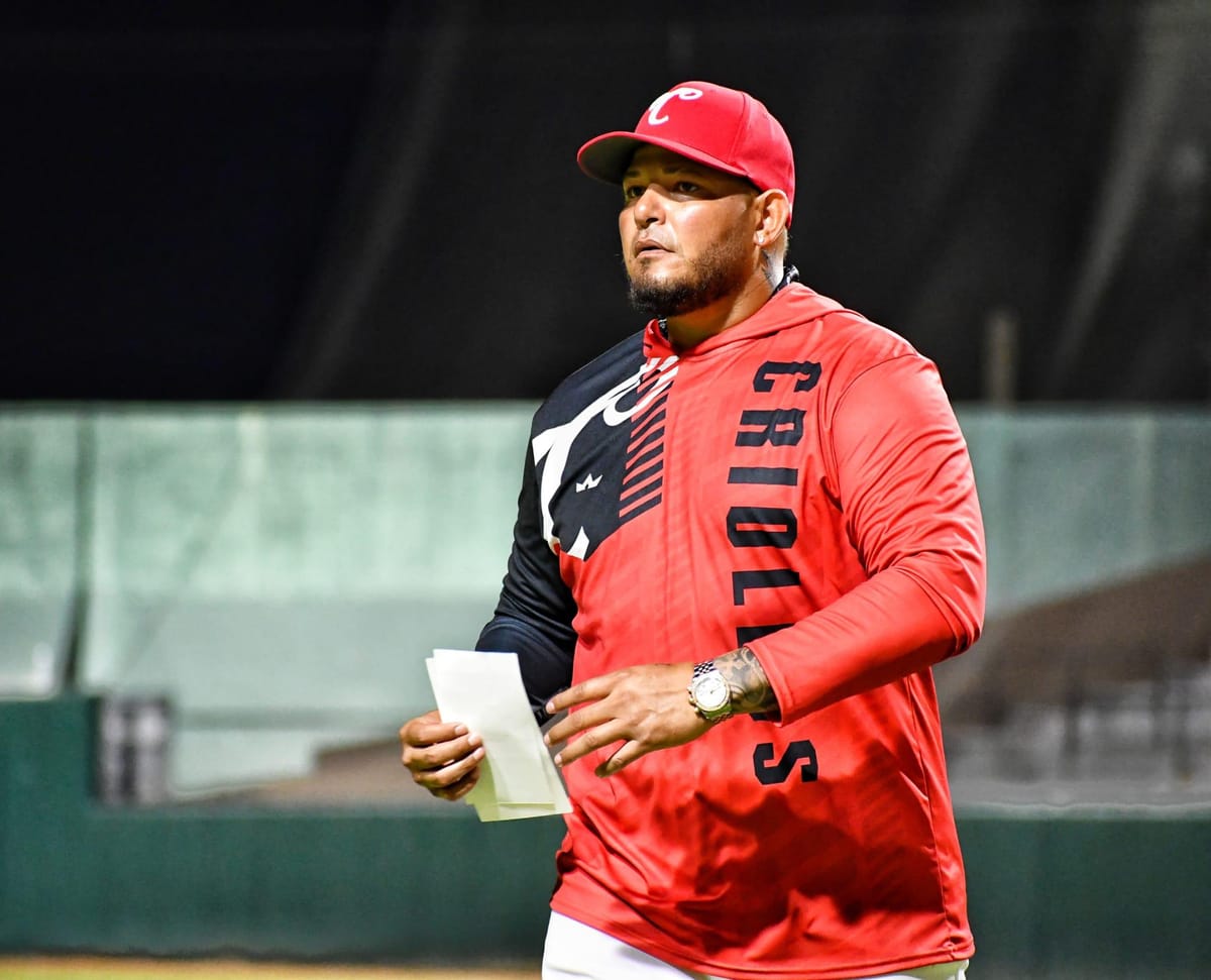 Yadier Molina sale de los Criollos de Caguas - El Expresso