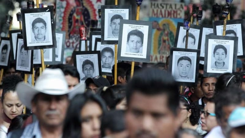 AMLO no descarta abrir nuevos expedientes sobre liberados por caso Ayotzinapa - Cambio de Michoacán