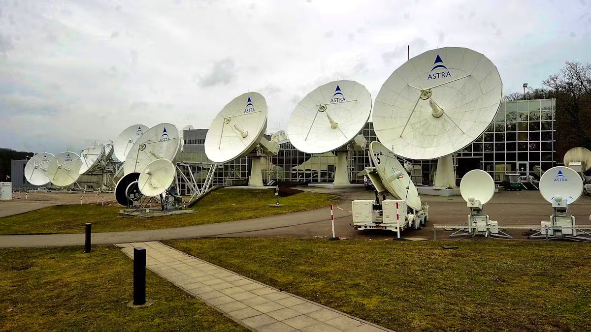 SES annonce l'acquisition de son rival Intelsat