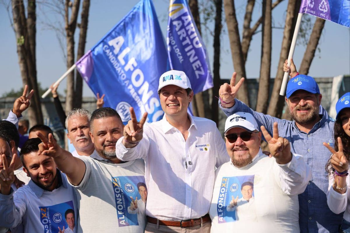 Respaldan taxistas a Alfonso Martínez para más resultados en Morelia