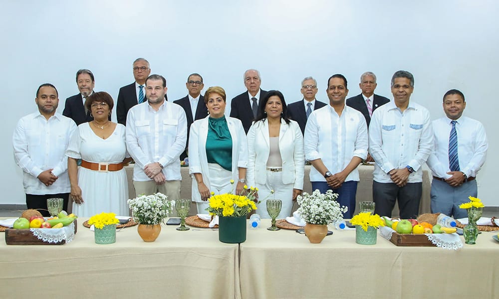 Odontólogos anuncian consejo de pasados presidentes