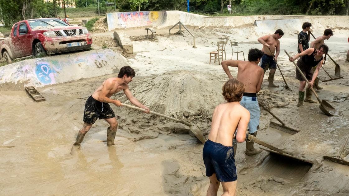 Post alluvione, generale Figliuolo: "Ricostruzione veloce. Quasi tutte le famiglie sono tornate a casa"