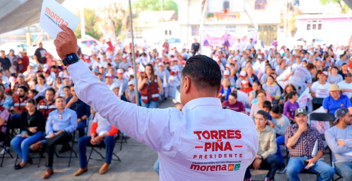 Cientos de morelianos ratifican su respaldo a Torres Piña en Tzintzimacato