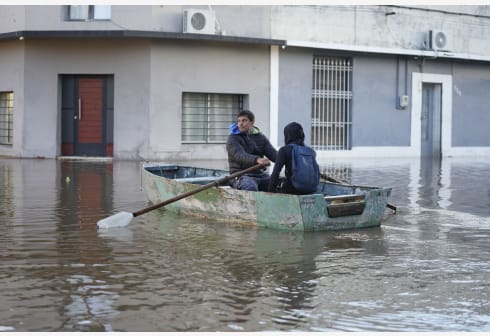 Uruguay mantiene inundaciones "bajo control"