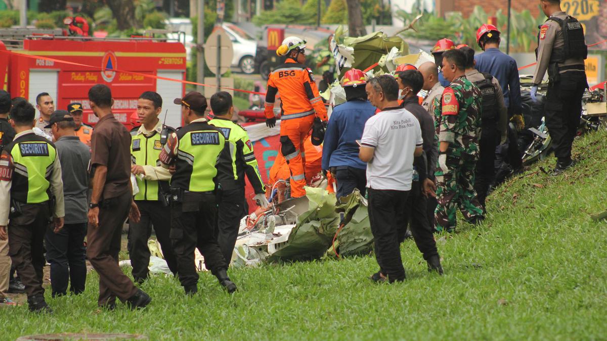 Polisi Periksa Pihak ATC dan Indonesia Flying Club Terkait Pesawat Jatuh di BSD Tangsel