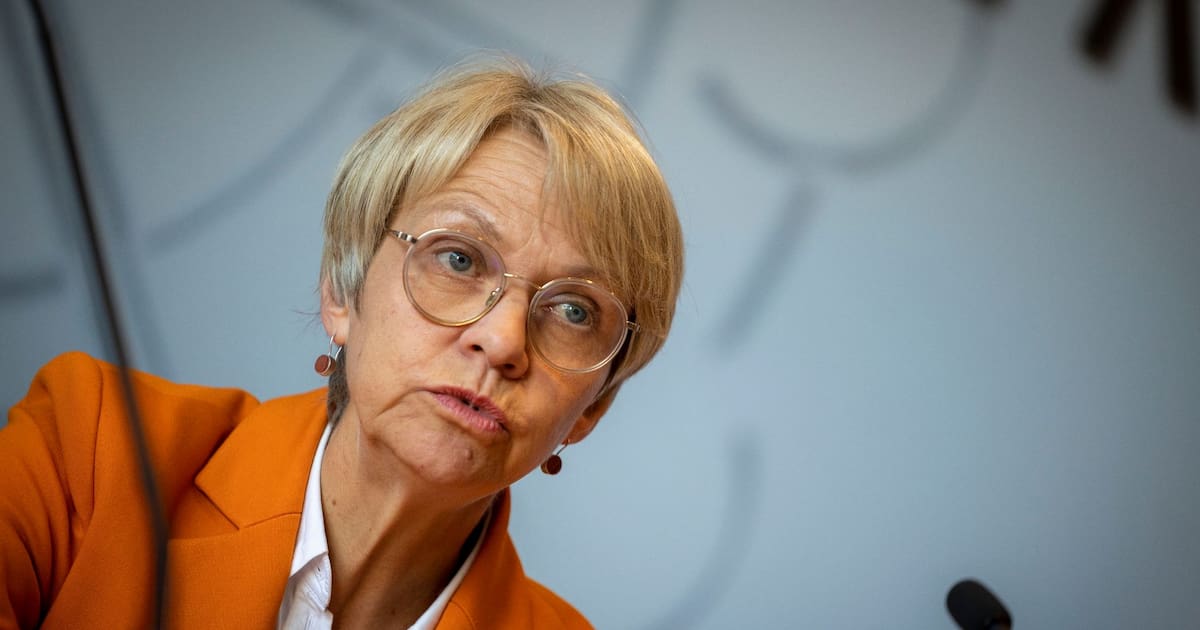 Ministerin stellt Stand der Personalgewinnung an Schulen vor