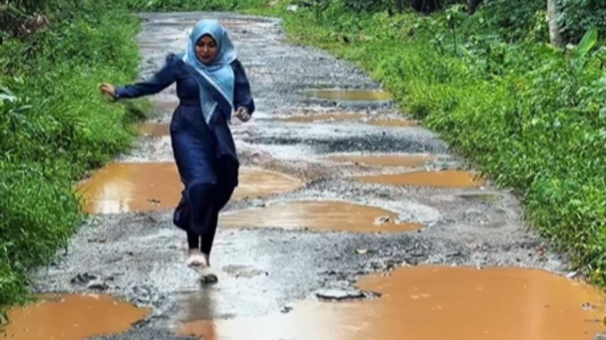 Aksinya Sempat Disorot Media Asing, Selebgram Ungkap Jalan Rusak bak Sungai untuk Tanggapi Jawaban Bupati Lampung Selatan