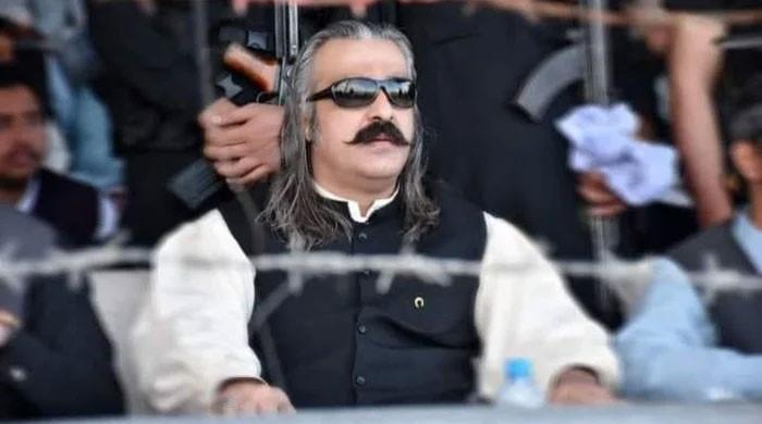 Gandapur uses intemperate language against Kundi after criticism