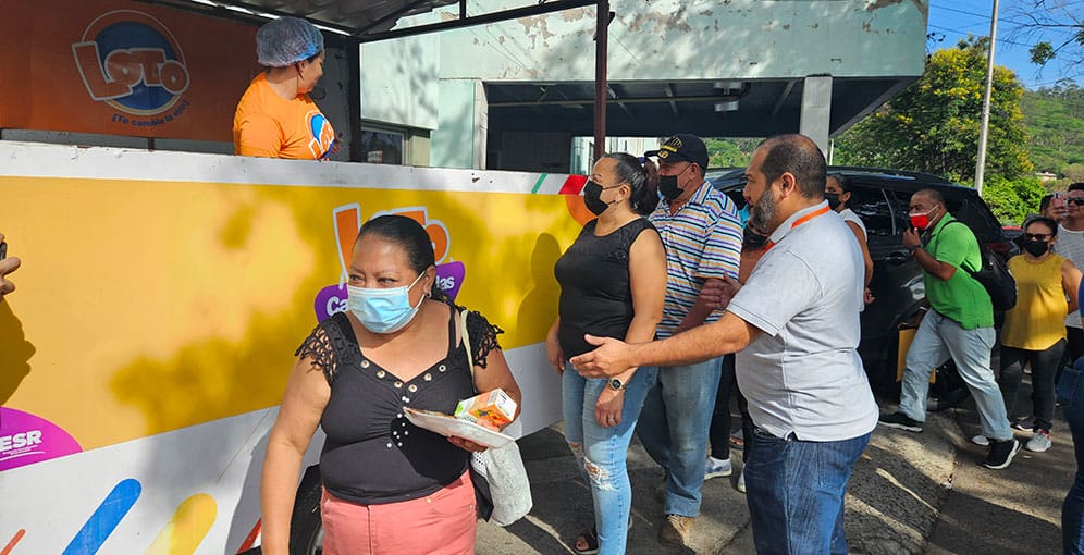 LOTO presente en el Hospital Escuela con "Alimentos para todos" - Diario La Tribuna