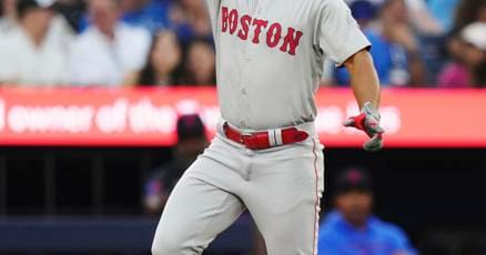 Duran and Valdez homer, Bello gets win as Red Sox beat Blue Jays 7-3 to complete sweep