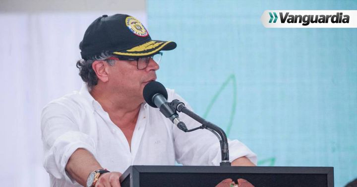 Entre orgullo e indignación: así reaccionó Colombia a la nominación de Petro al Nobel de Paz