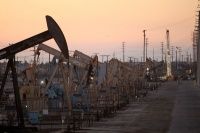 Oil steadies after gains, Gaza ceasefire talks in focus