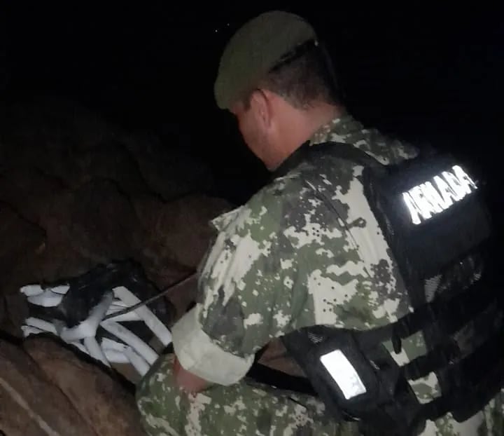 Megarrobo a cambistas: militares hallan explosivos a orillas del río Paraná - ABC en el Este - ABC Color