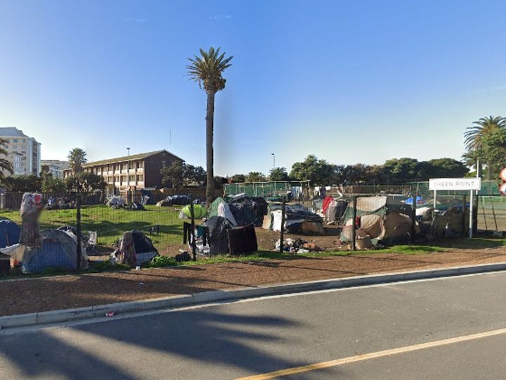 CoCT defends decision to evict people illegally occupying Green Point tennis courts