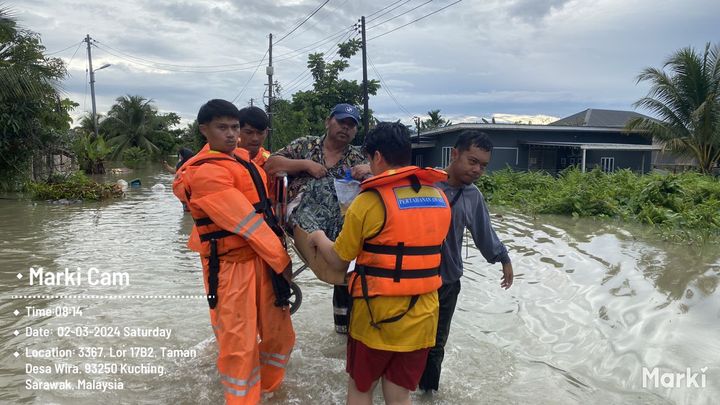 Temporary flood relief centres opened at Kpg Segong, Kpg Sinar Budi Baru