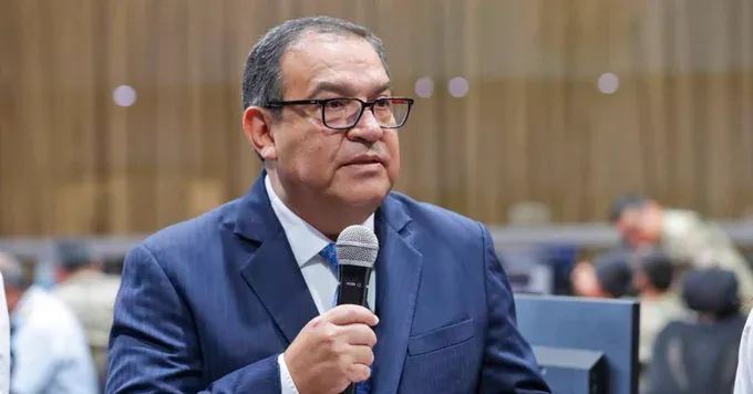 Primer ministro peruano renuncia tras ser acusado de corrupción