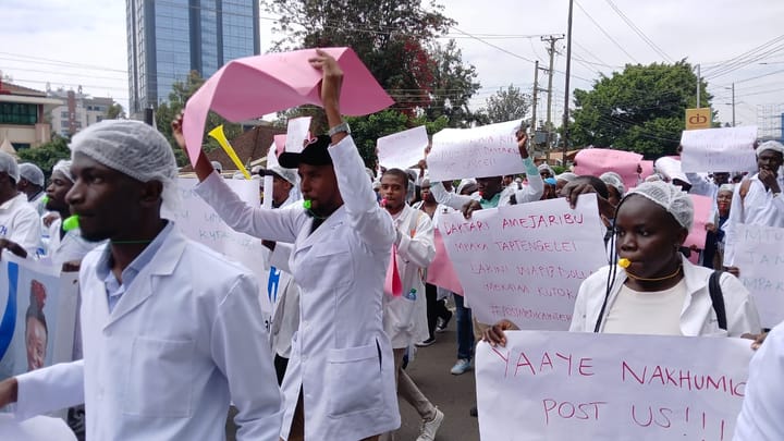 Kenyan Health Workers Prepare for New Round of Industrial Action | NewsClick