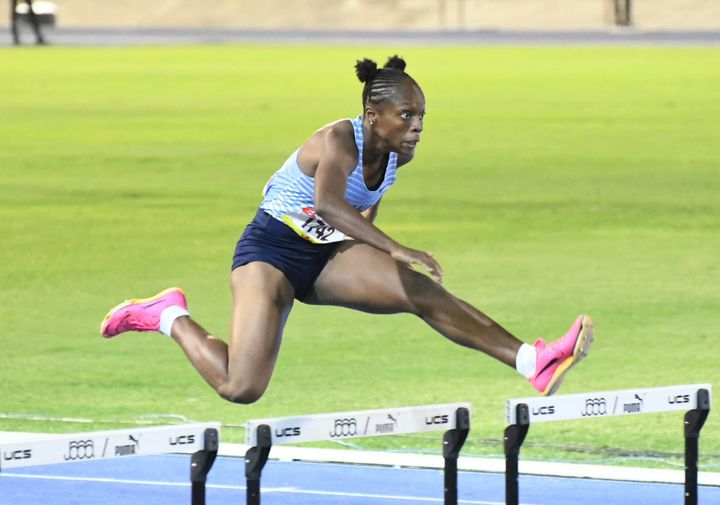 #Champs2024: Edwin Allen's Fox, Beckford top girls' 400m hurdles Open prelims - Jamaica Observer