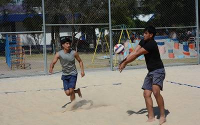 Culminan entrenamientos rumbo al Macro Regional de voleibol de playa