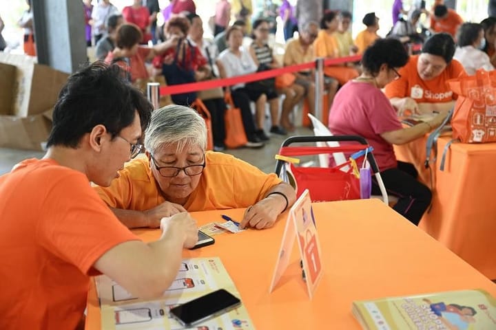 Seniors pick up digital literacy skills at Chong Pang, including tips for safe online shopping