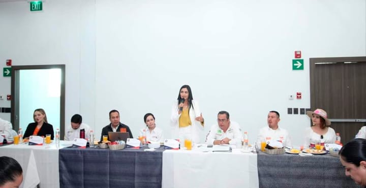 Potenciar las capacidades de desarrollo, el compromiso asumido por Araceli Saucedo con la Canacintra