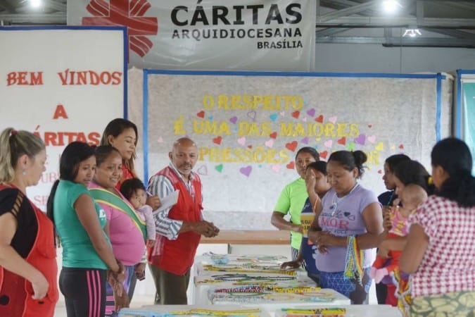 Refugiados vivem rotina de dificuldades e esperanças no DF