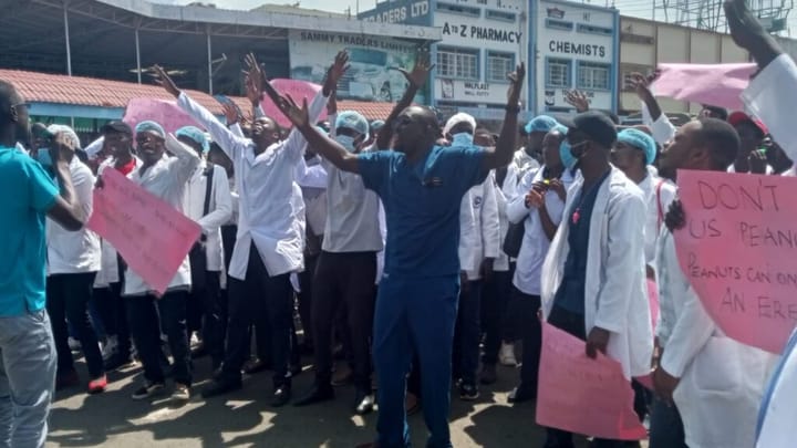 Clergy meets striking medics to mediate talks with govt