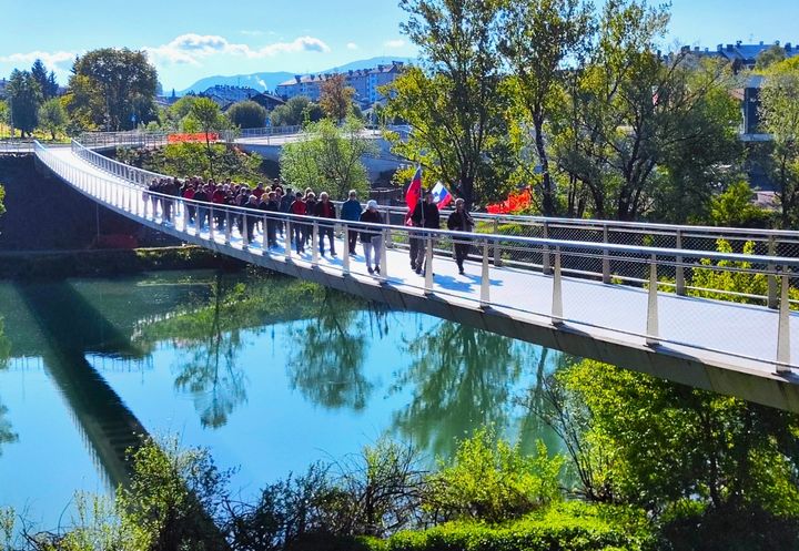 Novo mesto v žici - spomin na čas upora in poguma