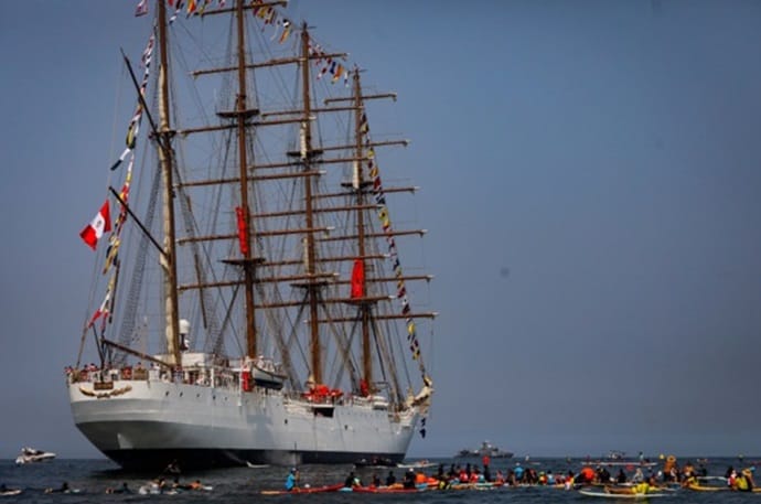 B.A.P. Unión arribó a la Base Naval del Callao luego de 317 días de circunnavegación