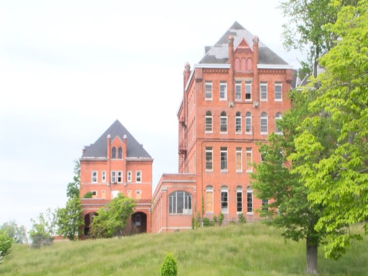 10 years later: Former Virginia Intermont College sits unused and in disrepair