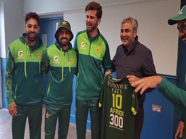 PCB chairman Mohsin Naqvi presents special jerseys to Babar Azam, Shaheen Afridi for their respective achievements