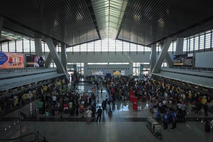 Technical issue delays NAIA flights