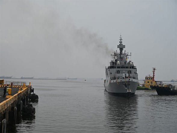 World News | Indian Navy's Eastern Fleet Ships Arrive in Manila to Participate in Maritime Partnership Exercise | LatestLY