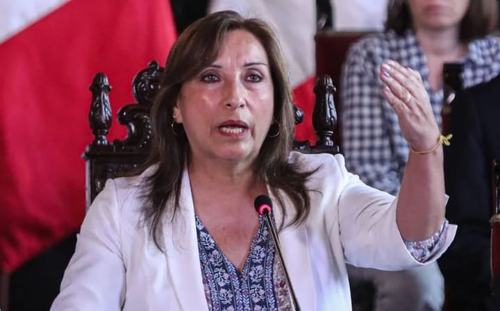 Fiscalía denuncia a presidenta Boluarte