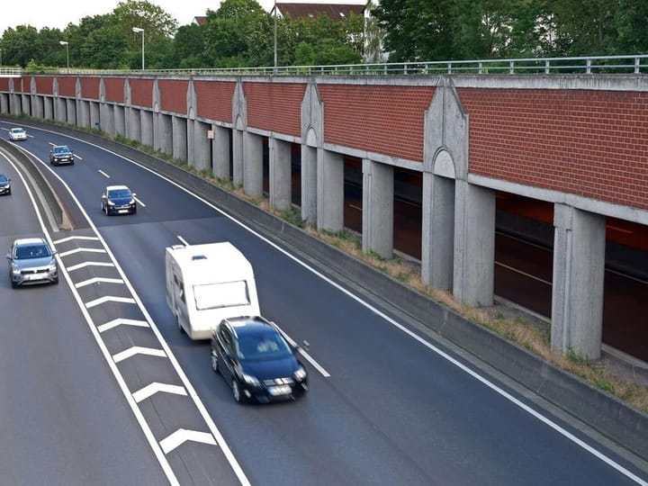 Unfall im Heidbergtunnel: Blechschaden in Braunschweig