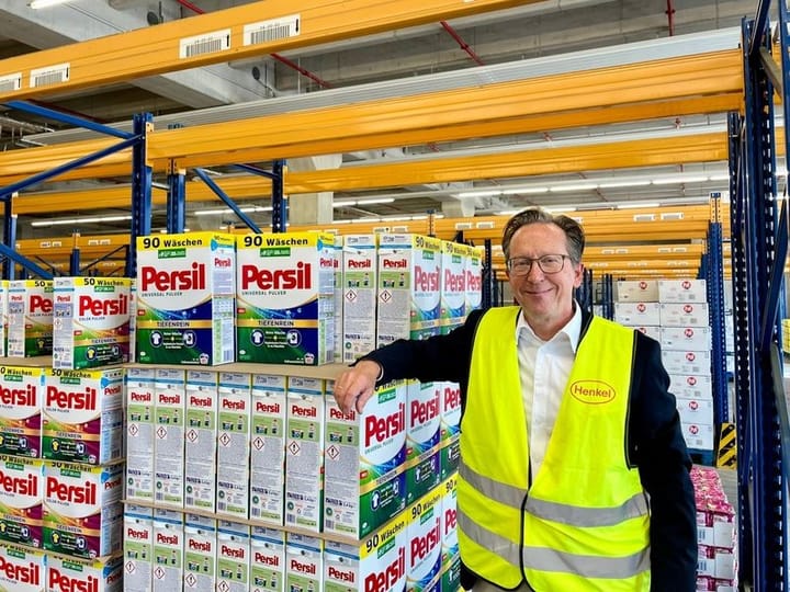 Exklusiver Einblick: So gigantisch ist das Lager von Henkel in Düsseldorf