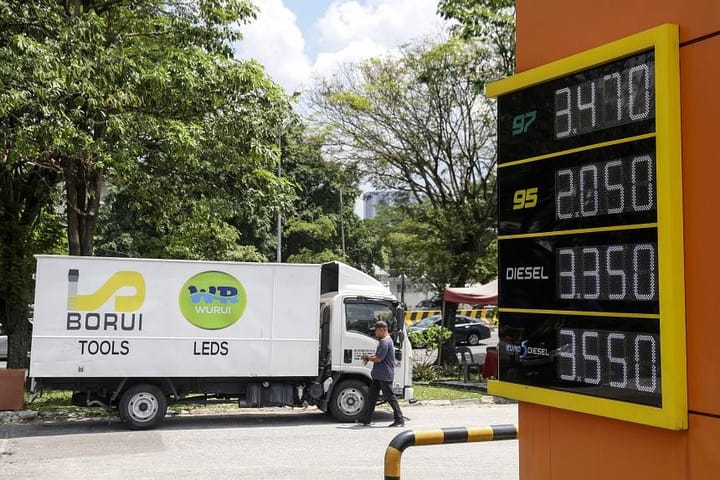 RON95 petrol should be next after Malaysia's diesel subsidy cuts, says consumer group