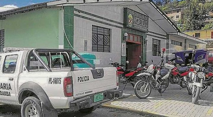 Piura: Hermanitos huyen de casa por maltratos de su padre y policía los rescata deambulando | El Popular