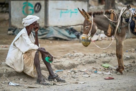 Water crisis batters war-torn Sudan as temperatures soar