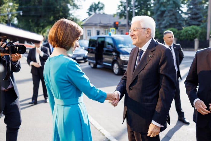 Președintele Republicii Italiene, Sergio Mattarella, a venit luni la Chișinău. Oficialul a participat la un concert dedicat compozitorului italian Giacomo Puccini