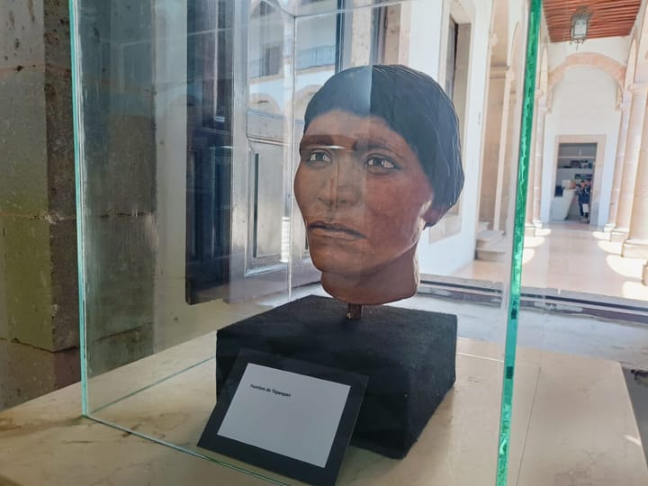 Exponen recreaciones de ancestros mexicanos de hace 12 mil años