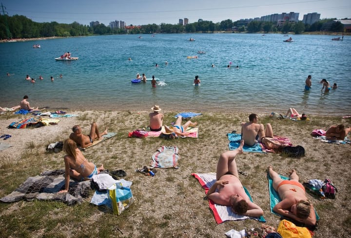 Aj v Bratislavskom kraji sa dá v horúčavách schladiť.Povolená je prevádzka jedenástich kúpalísk